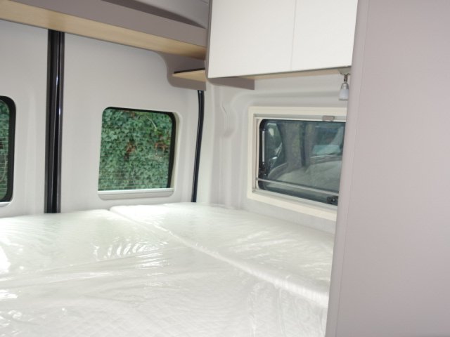 LMC Innovan 590 - Photo 8