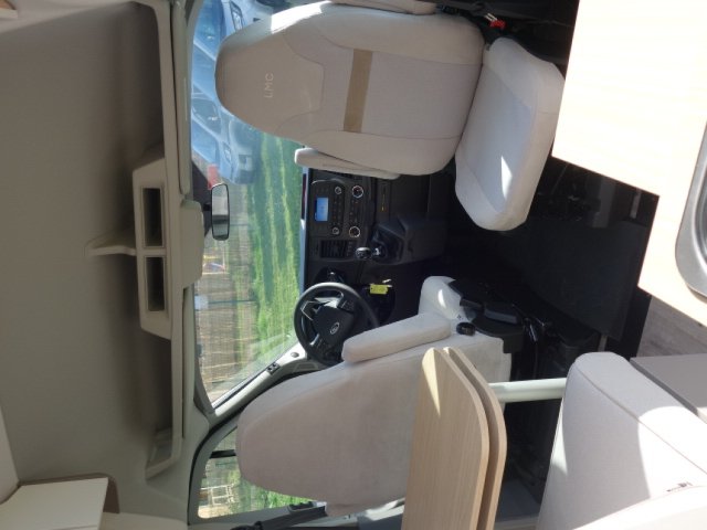 LMC Innovan 590 - Photo 11