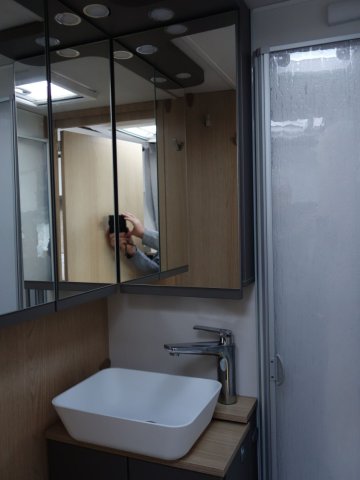 LMC Tourer Lift H 660 G - Photo 27