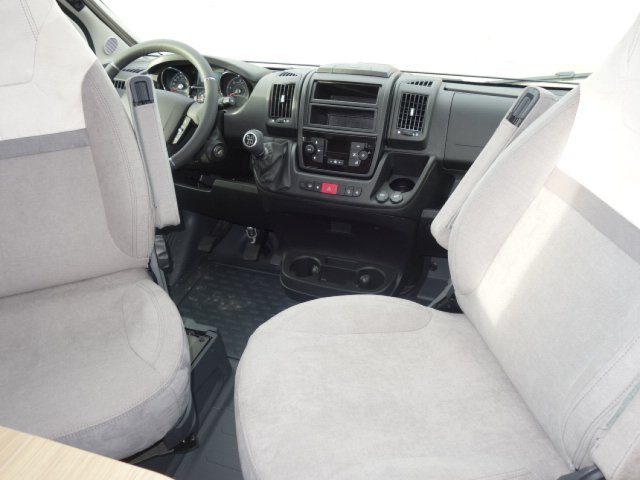 LMC Tourer Lift H 720 - Photo 5