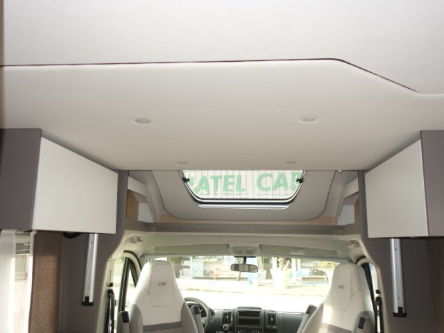 LMC Tourer Lift H 720 - Photo 7