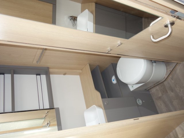 LMC Tourer Lift H 720 - Photo 13