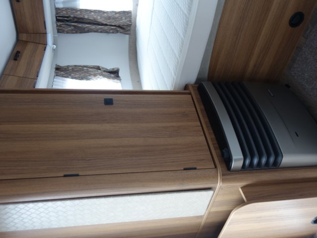 Eriba Familia 310 TOURING LEGEND - Photo 9