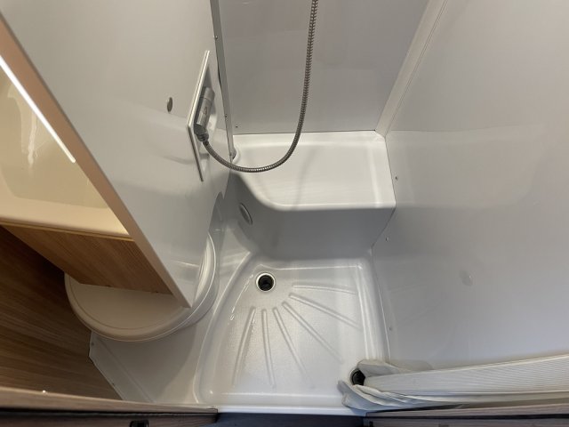 Burstner Camping-Car I 690 Classic - Photo 7