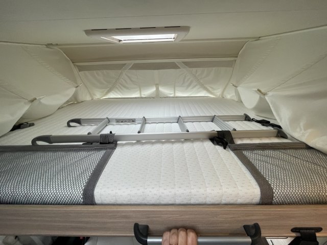 Burstner Camping-Car I 690 Classic - Photo 8