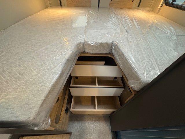 Dethleffs Globetrail 640 ES  - Photo 11