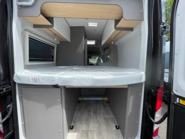 LMC Innovan 590 - Photo 4