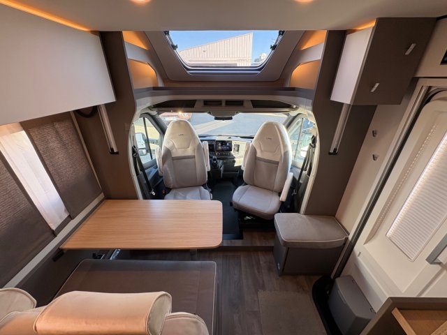 LMC Tourer Lift H 664 664G - Photo 5