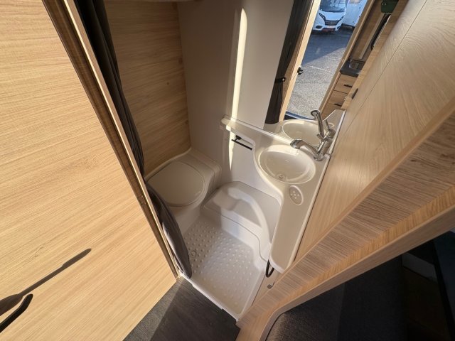 Caravelair Alba Style 486 Family - Photo 4