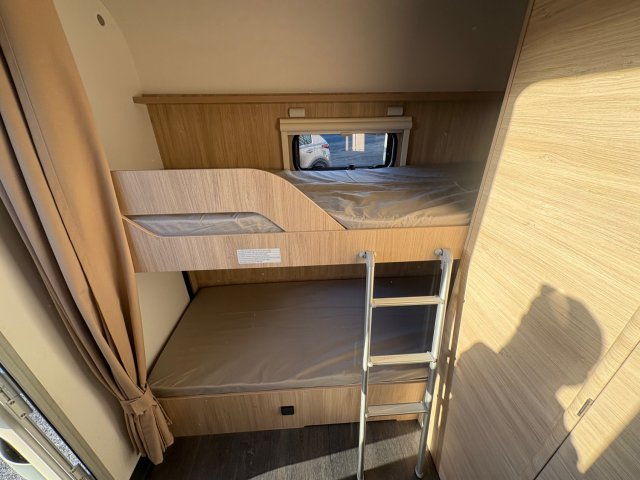 Caravelair Alba Style 486 Family - Photo 5