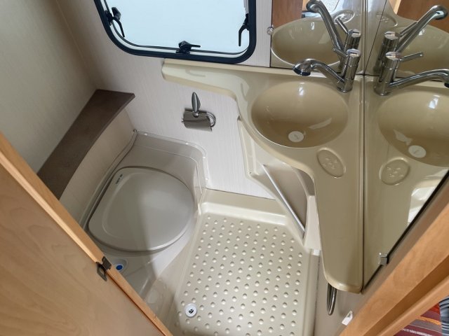 Caravelair Ambiance Style 460 - Photo 5