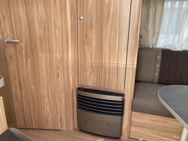 Eriba Nova Light 425 - Photo 3