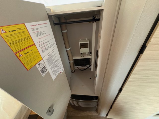 Eriba Touring 430 URBAN - Photo 8