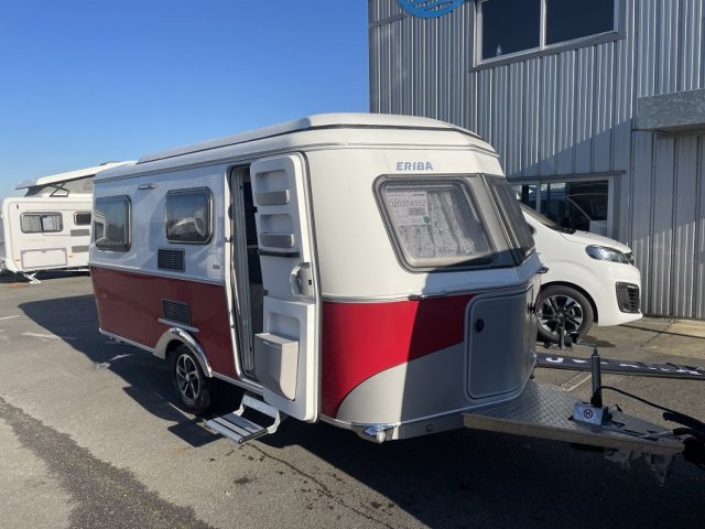 Eriba Touring 542 Tango Red - Photo 3