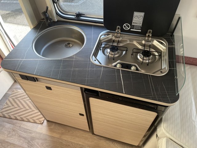 Eriba Touring 542 Tango Red - Photo 8