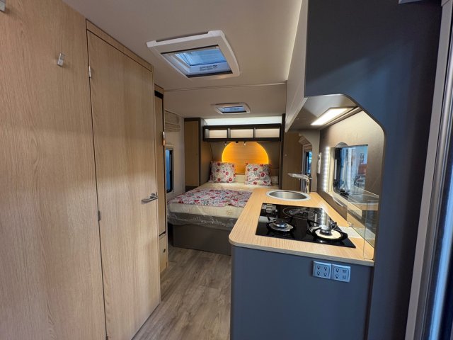 LMC Vivero 450 - Photo 8