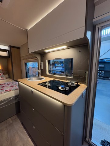 LMC Vivero 450 - Photo 11