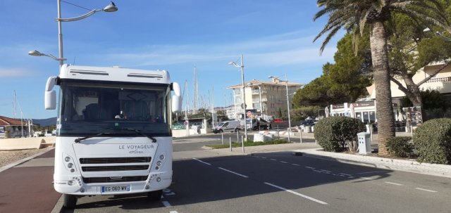 Le Voyageur Liner RMB 924 QD CAR - Photo 2