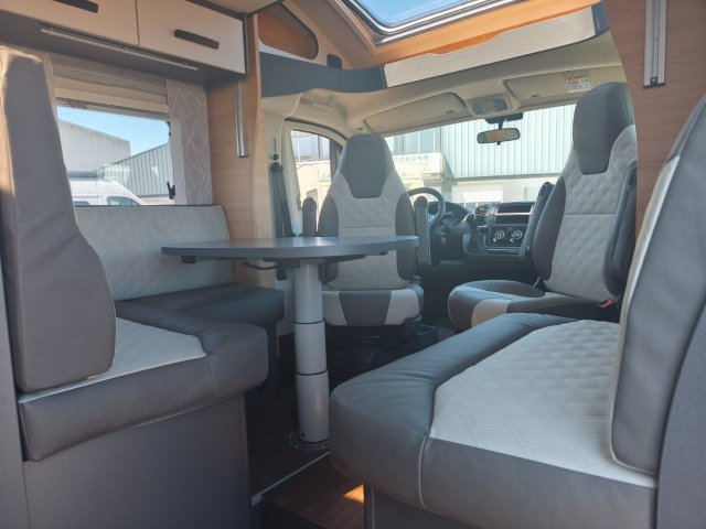 Knaus Live Wave 700 MEG Platinum Selection - Photo 3