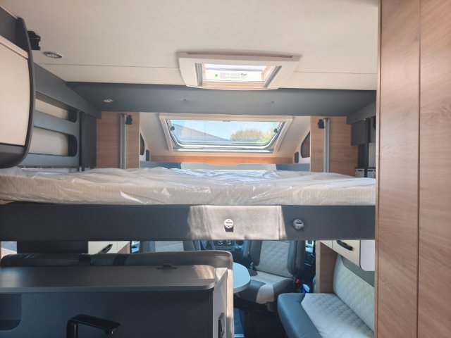 Knaus Live Wave 700 MEG Platinum Selection - Photo 16