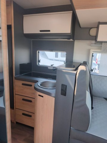 Knaus Live Wave 700 MEG Platinum Selection - Photo 6