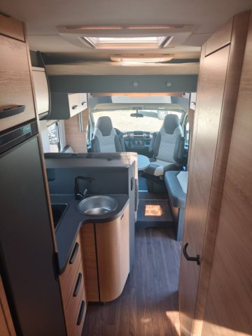 Knaus Live Wave 700 MEG Platinum Selection - Photo 8