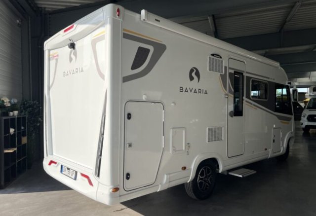 Bavaria Initial I690D Unik i 690 - Photo 4
