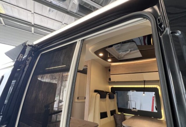 Florium Black Pearl 63 LJ - Photo 18