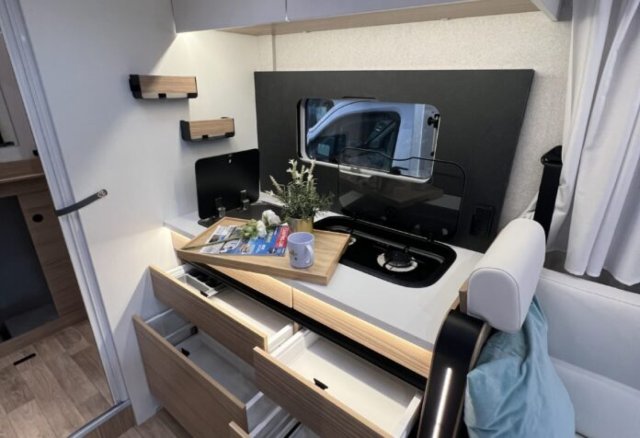 Pilote P 696 D Evidence - Photo 9