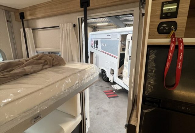 Pilote P 696 D Evidence - Photo 17