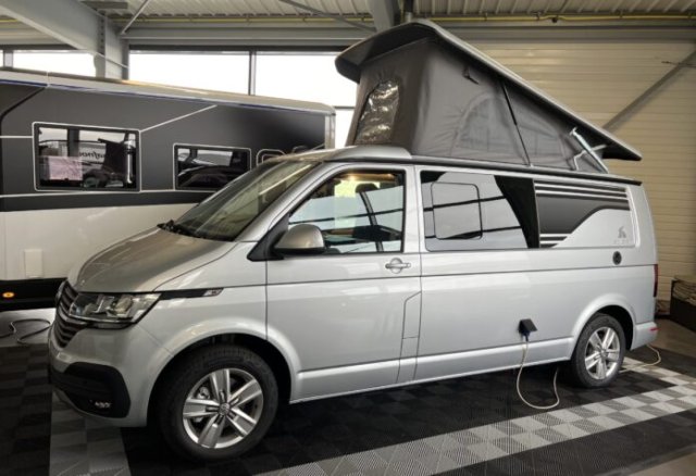 Stylevan Melbourne - Photo 3