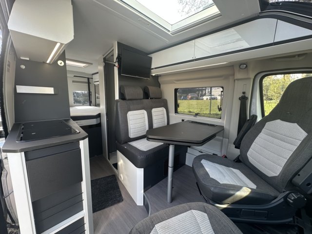 Adria Twin Supreme 640 SGX - Photo 3