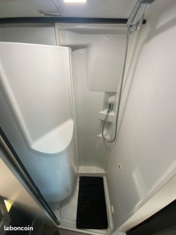 Adria Twin Supreme 640 SGX - Photo 10