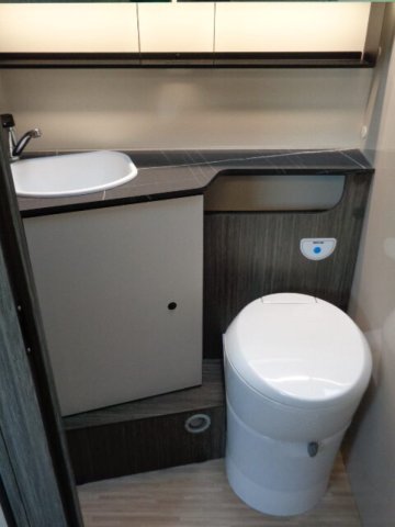 Mc Louis Yearling 81 - Photo 7