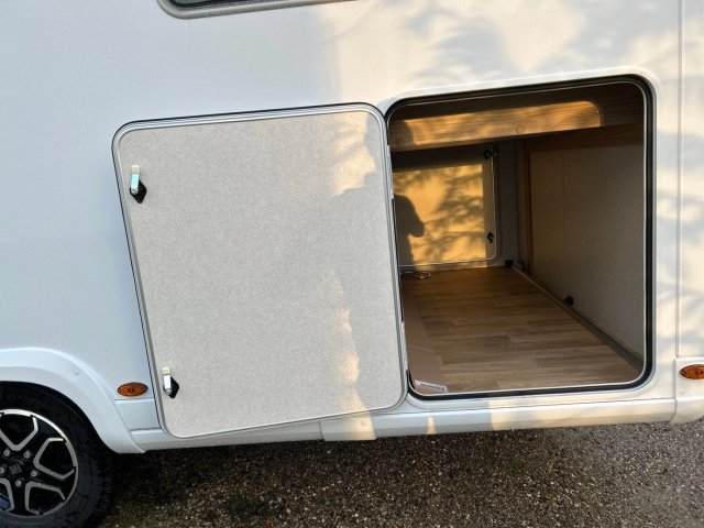 Bavaria Initial I740FC Nomade - Photo 12