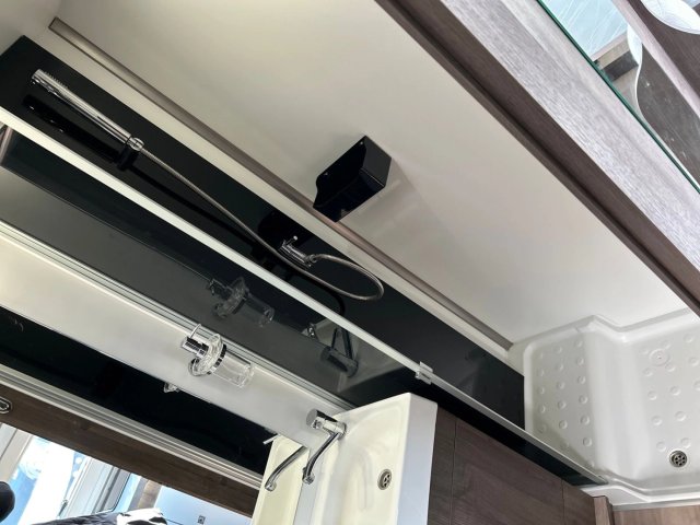 Benimar Tessoro 483 LIMITED - Photo 10