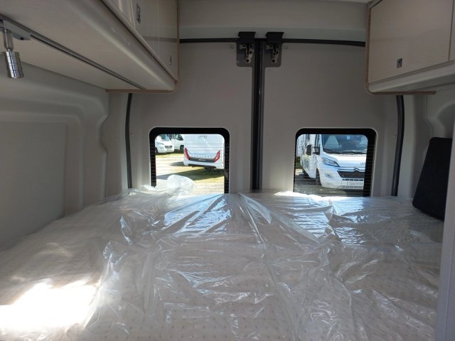 Burstner Lineo C 590 FORD - Photo 5
