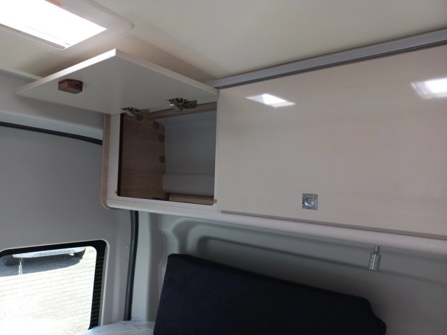 Burstner Lineo C 590 FORD - Photo 12