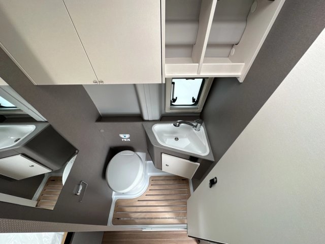 Etrusco Camper Van CV 600 DF LOCATION MC RENT - Photo 11