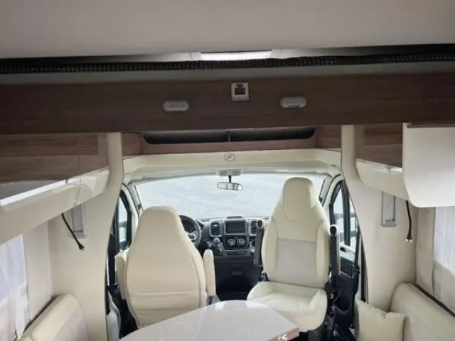 Fleurette Magister 70 LMF - Photo 7