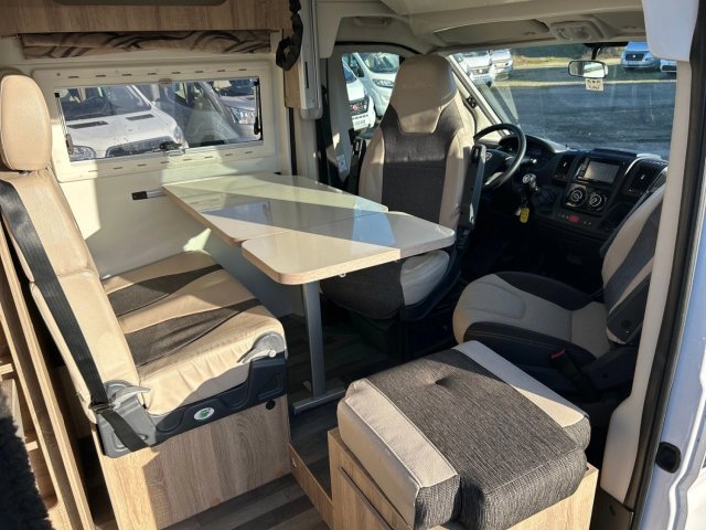 Font Vendome Terra Van - Photo 9