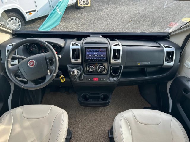 Pilote P 696 D Evidence - Photo 3