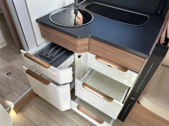 Pilote P 746 FC - Photo 14