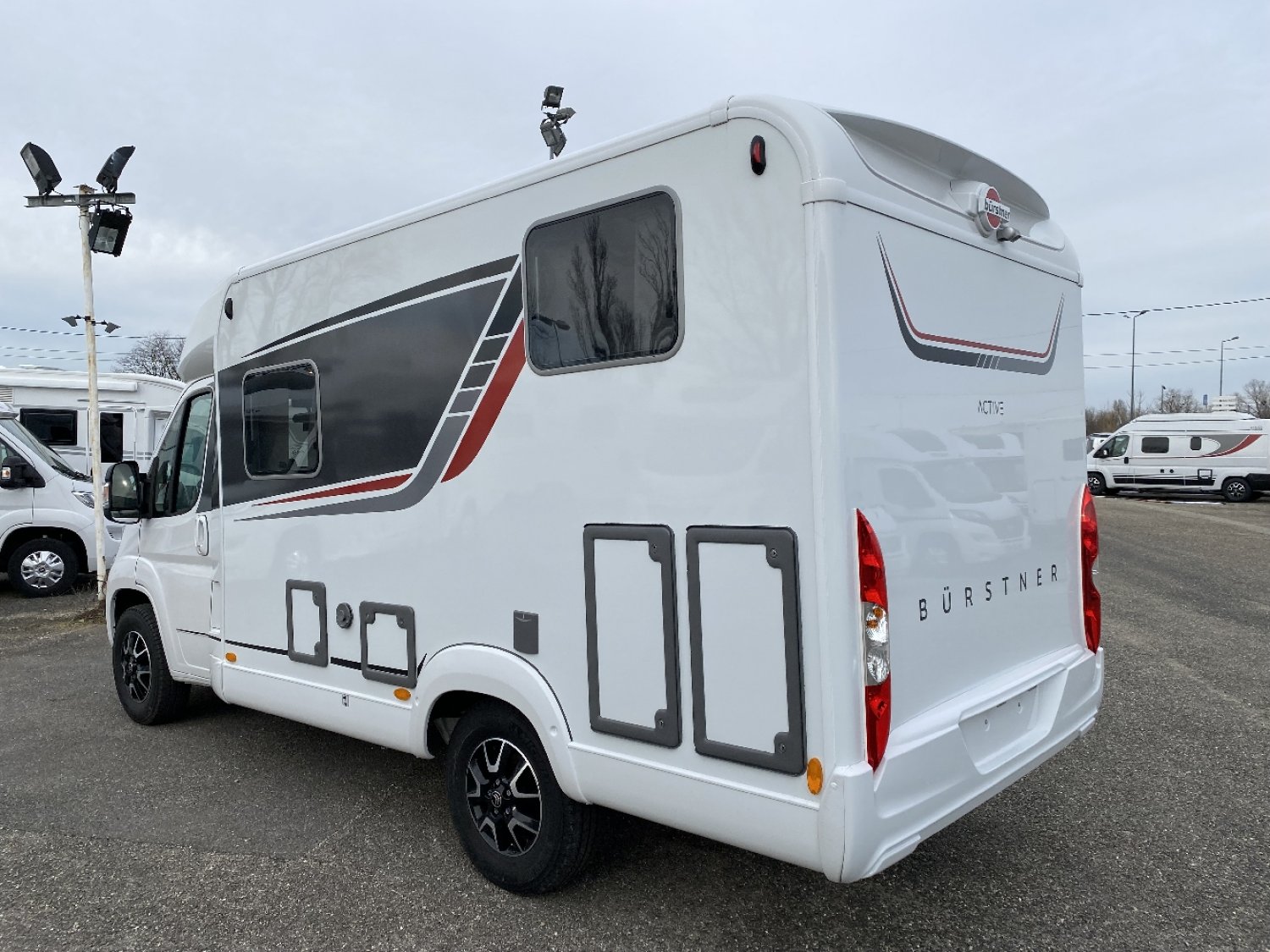 burstner travel van 590 prezzo