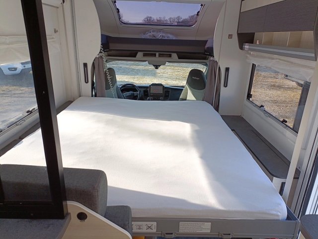 Challenger 240 Open Edition - Photo 9