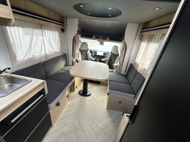 Challenger 250 Graphite Edition - Photo 7