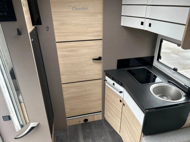 Challenger 380 Start Edition - Photo 27