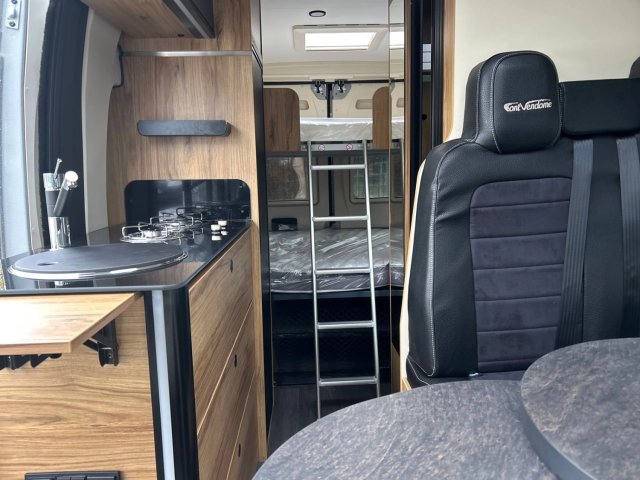 Font Vendome Leader Camp Duo Elegance - Photo 12