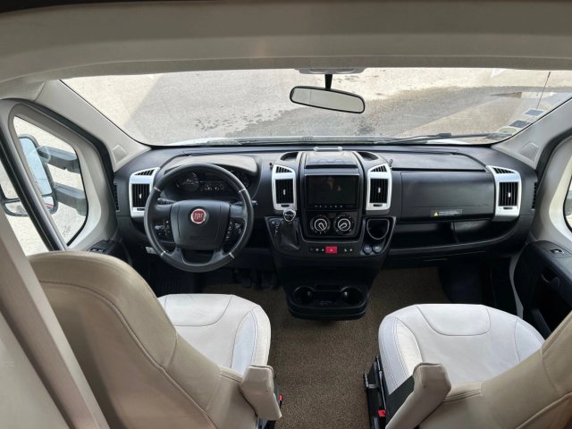 Pilote P 696 U Selection - Photo 5