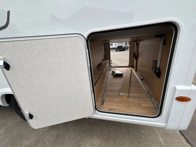 Pilote P 720 FC Selection - Photo 13